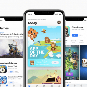 Five smartphones are displaying various screens from an App Store. The apps showcased include subscription apps featuring games, daily picks, and coding platforms for children. Prominent apps include "Warhammer AoS," "Clash Royale," and "Hopster Coding Safari," part of a $3.6 billion market.