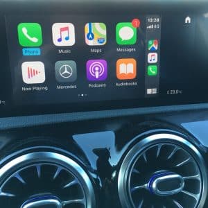 AppleCarPlay