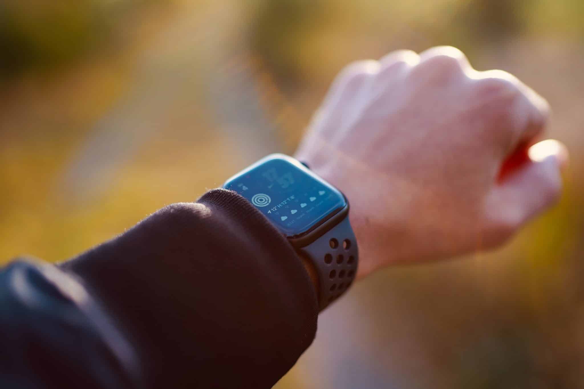 how to check blood pressure on apple watch 4