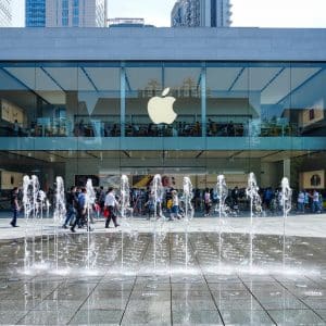 Apple to offer employees