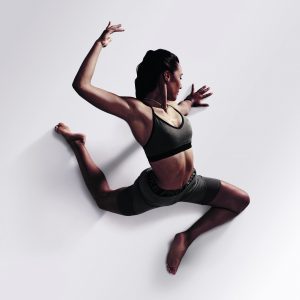 Apple TV+ | Fitness+ Yoga