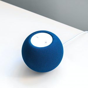 HomePod mini in blue