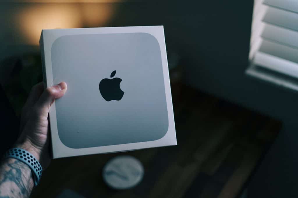 Apple Mac mini in box