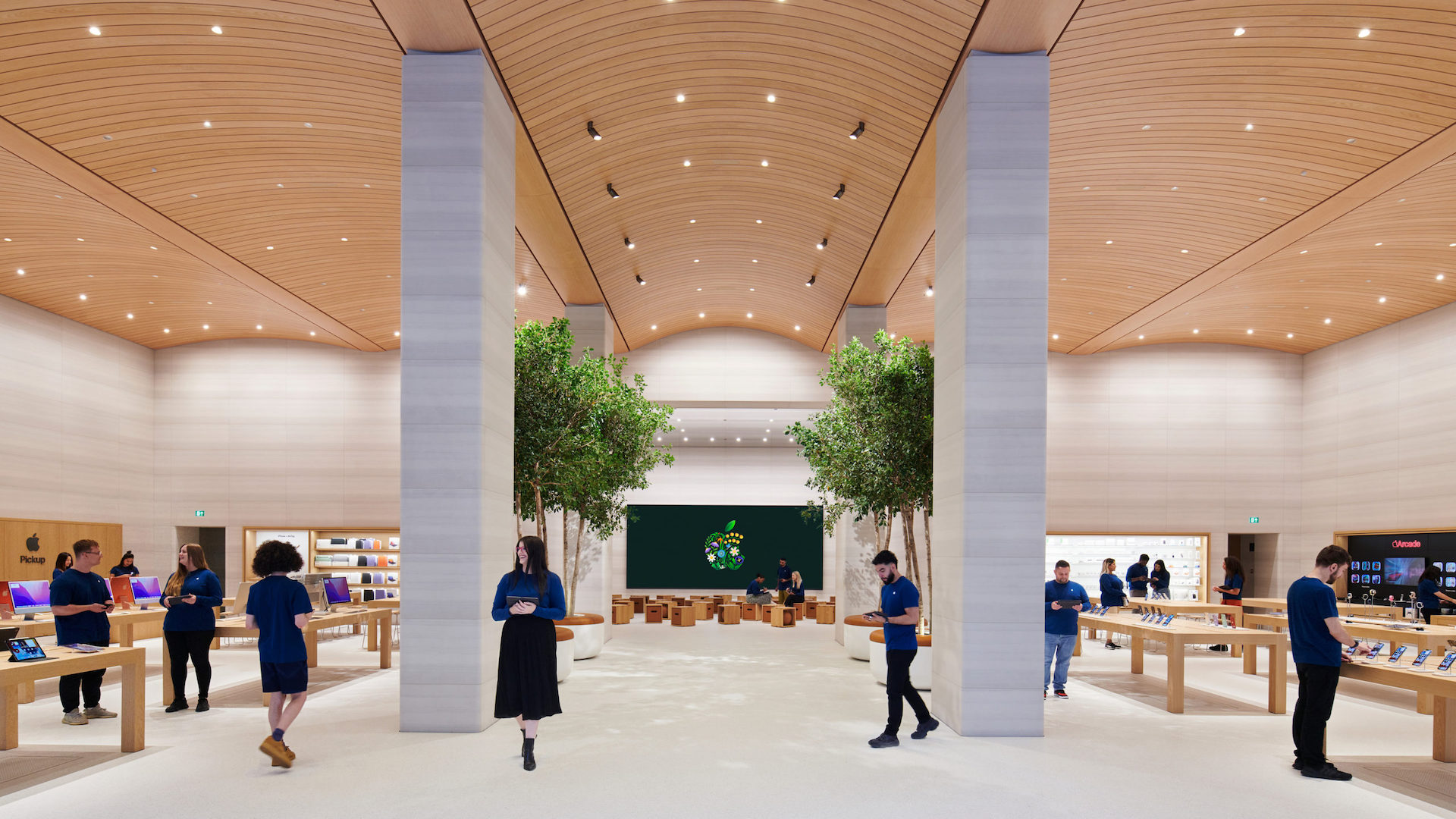 Apple Store Modernization Efforts Continue From Los Angeles to