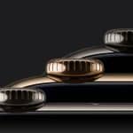 Luxurious Gold Link Bracelet Apple Watch, combining elegance and functionality.