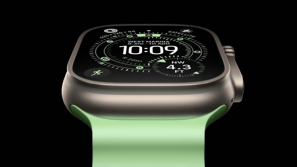 A smartwatch with a green band displays a GPS navigation interface, showing the time as 10:09, the direction NW, altitude 4.3 ft, and satellite connectivity, on a black background.